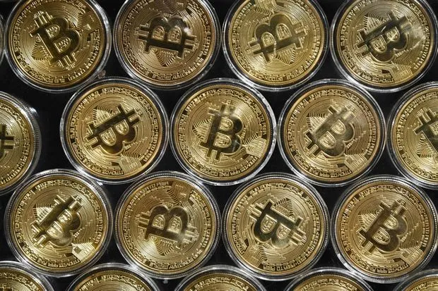 Prevén un límite de corte de Bitcoin por encima de 18,000 dólares