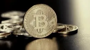 Bitcoin vuelve a subir a 50,000 dólares