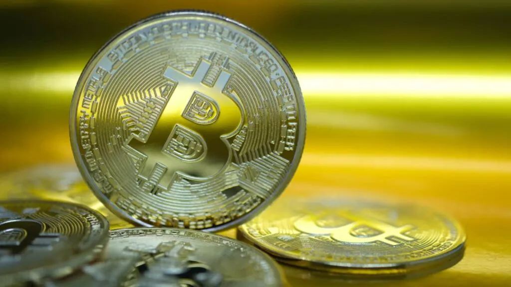 Bitcoin se acerca a su máximo histórico