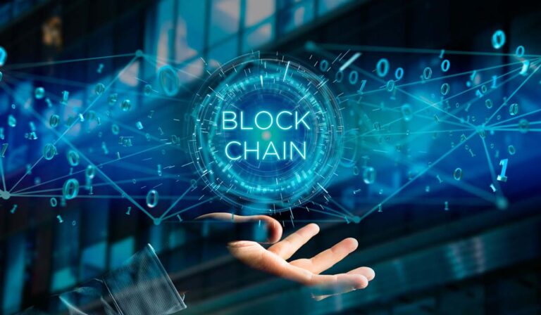 En España se está trabajando con tecnología blockchain en la actualidad, una de cada 10 empresas utiliza la cadena de bloques, según el informe titulado “Blockchain: la revolución tecnológica que está cambiando el mundo”.