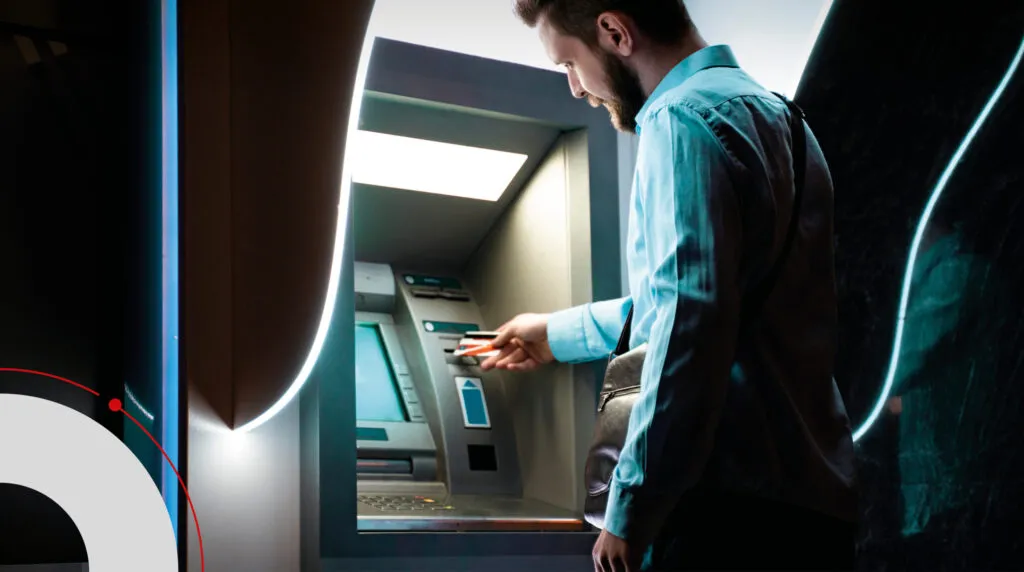 Transformación integral urgente en sector bancario: Hassan Mansur