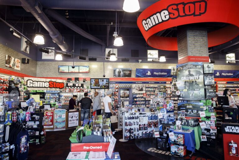 GameStop quiere invertir en Bitcoin