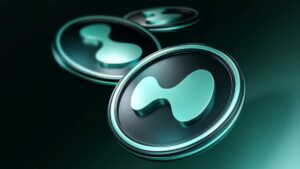 Hyperliquid alcanza 80% del mercado de perps descentralizados en agosto 2025 con fuerte impacto en Binance