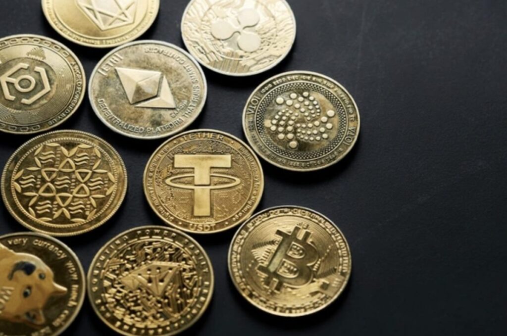 Alexis Nickin Gaxiola analiza l regulación de criptomonedas en el país.