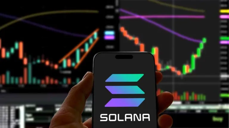 Solana lidera las tendencias cripto en Estados Unidos por acumulación de ballenas y creciente interés institucional