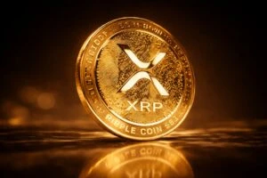Gráfico técnico de XRP mostrando consolidación y mercado cripto en fase neutral