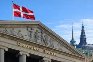 Danske Bank habilita productos financieros para invertir en Bitcoin y Ethereum sin custodia directa