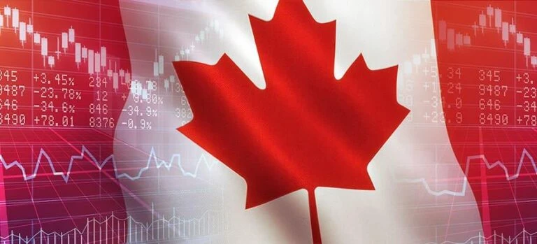 Analistas revisan datos de mercado y cumplimiento regulatorio cripto en Canadá tras revocación de registros.