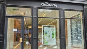 Allbirds giro hacia inteligencia artificial impulsa sus acciones tras abandonar su negocio de calzado en Estados Unidos
