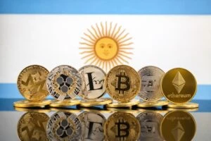 Precio de criptomonedas en Argentina con gráficos digitales y monedas virtuales en entorno financiero moderno