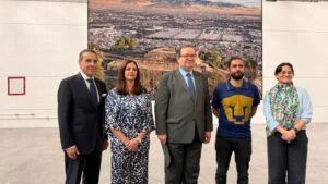 Banco Azteca y la UNAM presentan exposición fotográfica de Santiago Arau sobre el Valle de México