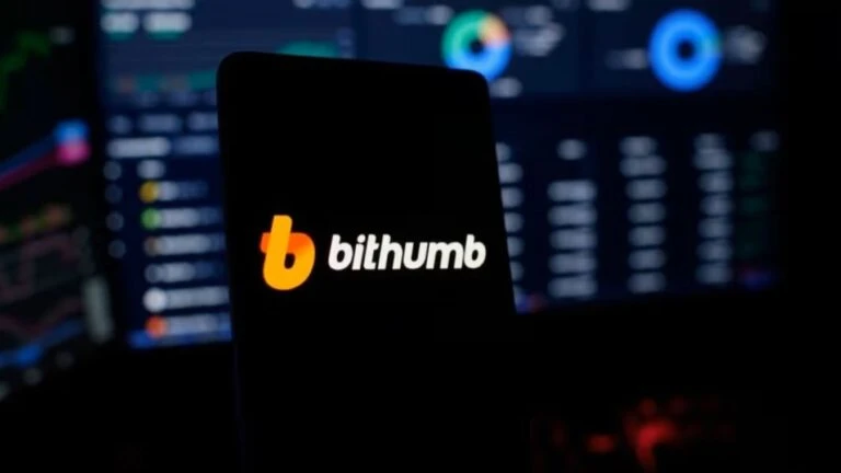 Bithumb evita suspensión en Corea del Sur mientras enfrenta millones de infracciones y fuerte presión regulatoria en el sector cripto