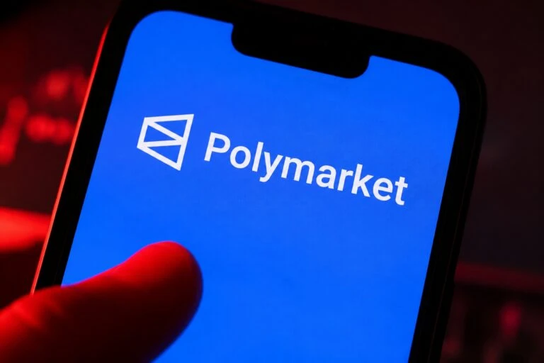 Polymarket con volumen histórico y ganancias millonarias durante el Mundial 2026 en mercados cripto.