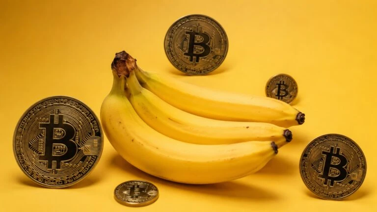 Token BANANA de ApeSwap con elementos del comercio descentralizado y BNB Smart Chain.
