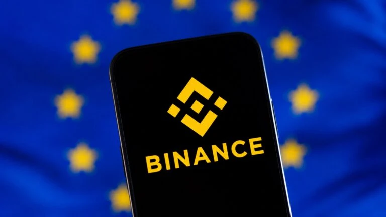 MiCA y regulación europea impulsan mayor transparencia para usuarios de Binance y plataformas de criptomonedas.