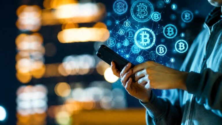 Agentes de IA utilizan infraestructura cripto, stablecoins y blockchain para pagos y operaciones autónomas