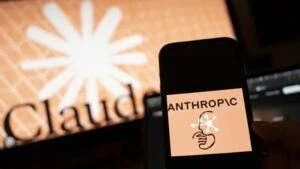 Anthropic contrata infraestructura de Riot Platforms para ampliar capacidad de inteligencia artificial desde centros ligados a minería de bitcoin.