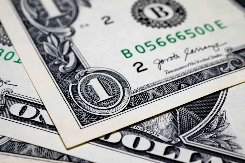 Dólar cripto en Argentina con stablecoins y cotización frente al dólar blue