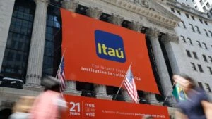 Itaú Unibanco prueba en Brasil la tokenización de bonos y fondos de inversión mediante infraestructura blockchain desarrollada con OpenAssets.