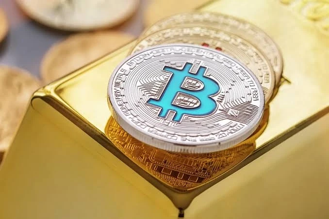 Bitcoin supera los 85 mil dólares mientras el mercado cripto registra nuevos movimientos y mayor volatilidad.