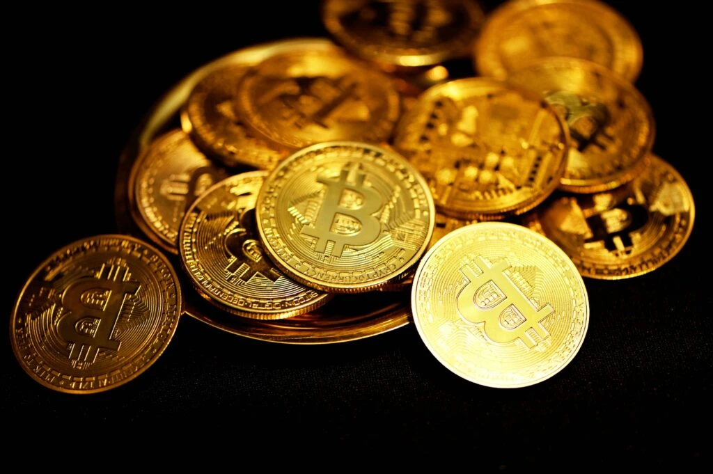 Tokens cripto avanzan tras nuevos cambios regulatorios en Estados Unidos